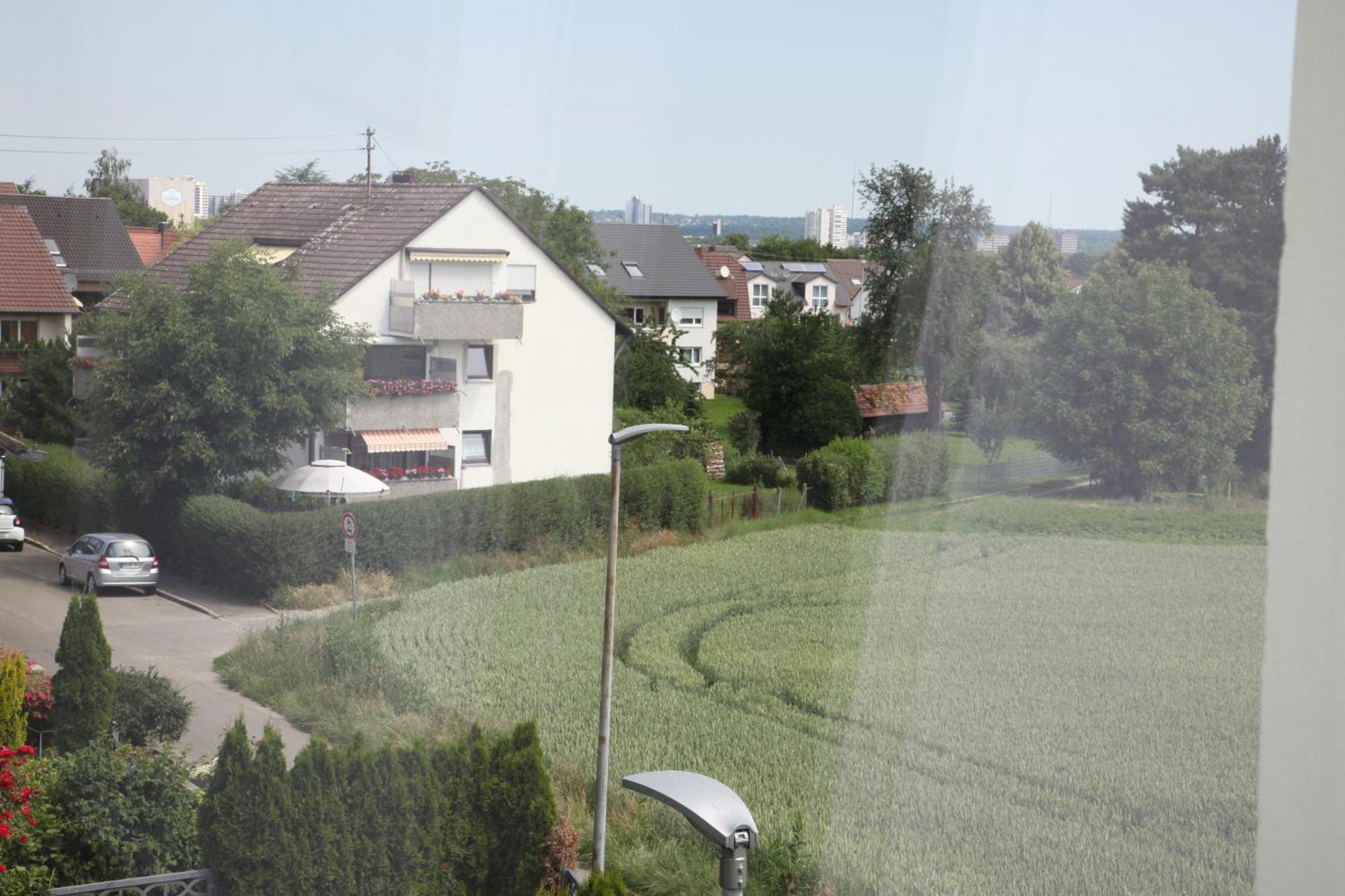Moderne 2 Zimmer Wohnung In Leinfelden In Hervorragender Lage Und Infrastruktur Bagian luar foto